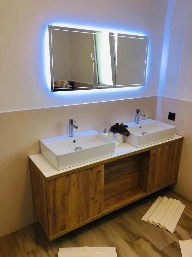 Apartment Beni 诺维·维诺多尔斯基 0*,